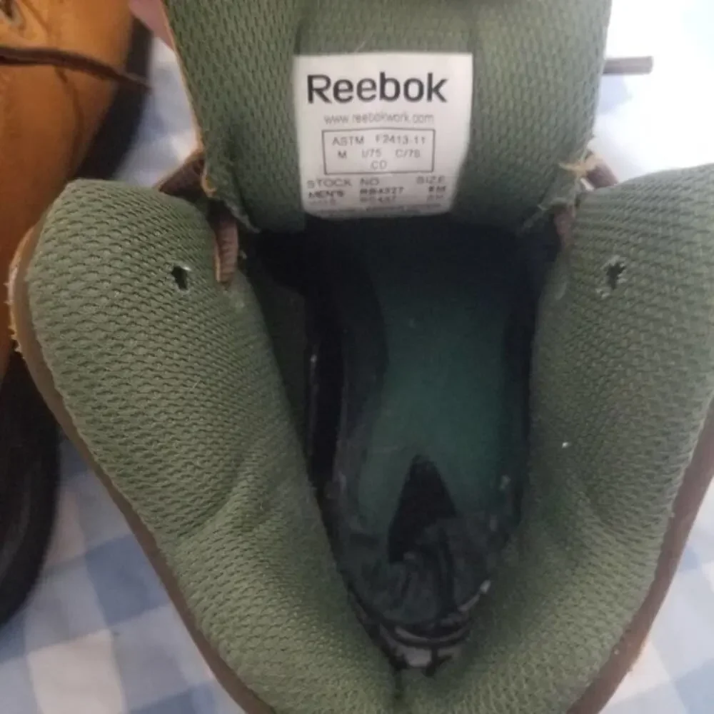 Reebok steel toe boots‎